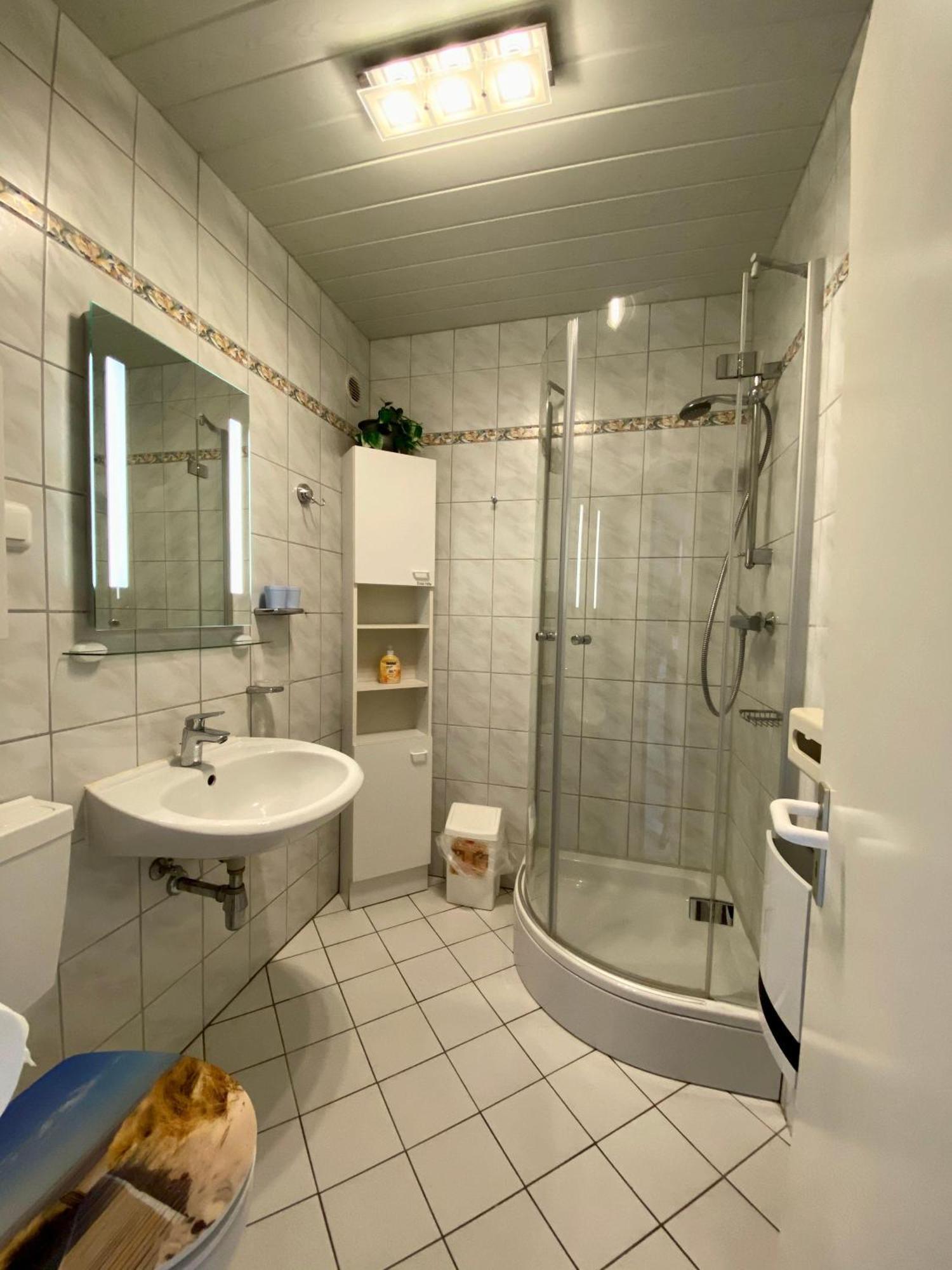 Suedstrand-Ferienwohnung-Suhr Burgtiefe auf Fehmarn Esterno foto